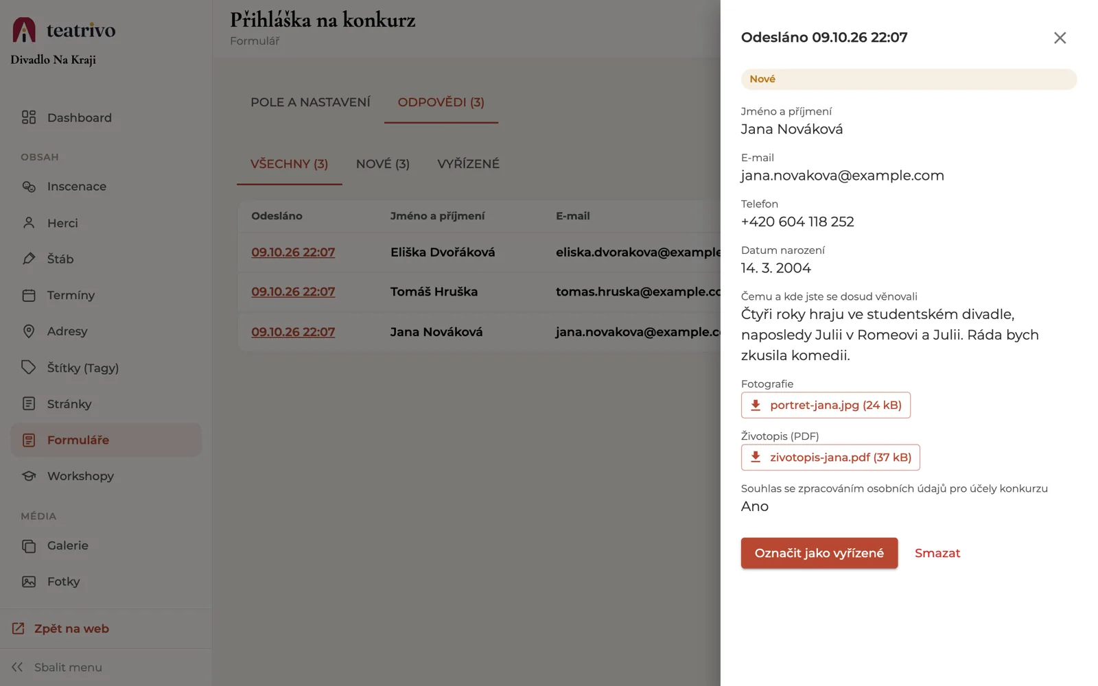 Detail odpovědi s vyplněnými údaji a přiloženou fotografií a životopisem ke stažení